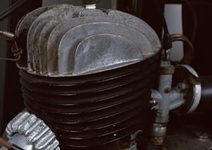 初心者にオススメな手廻しロクロ