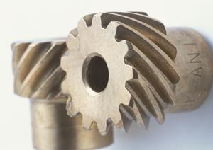 夏の作業環境を快適に！ミストファン導入で実現する熱中症対策と効率アップ